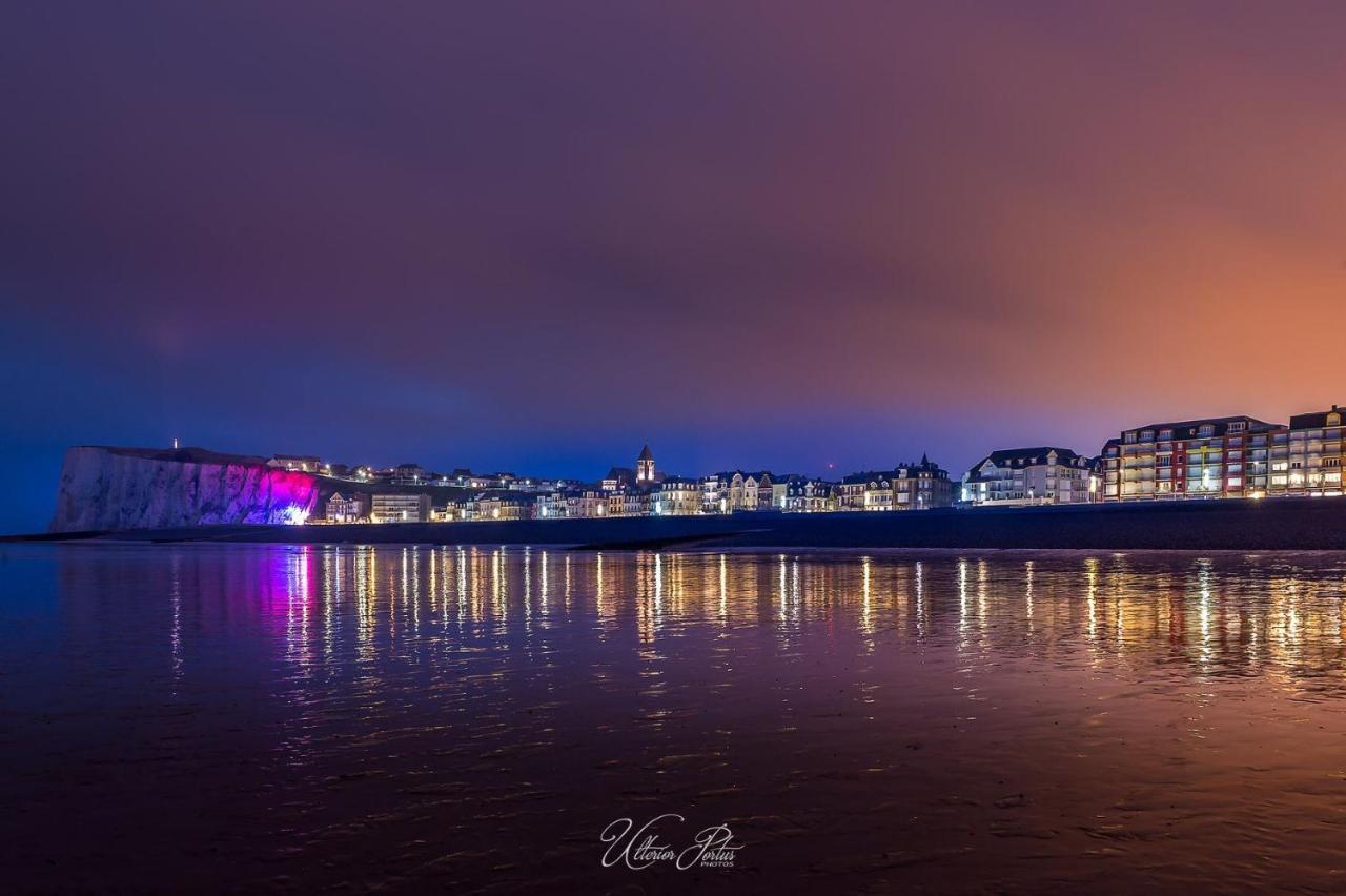 La Verriere. Les Locations Isahora C'Est Aussi Plusieurs Appart' De Standing A 2 Pas Du Chateau D'Eu, Des Falaises Du Treport, De Mers Les Bains Et Aux Portes De La Baie De Somme Eu (Seine-Maritime) Dış mekan fotoğraf